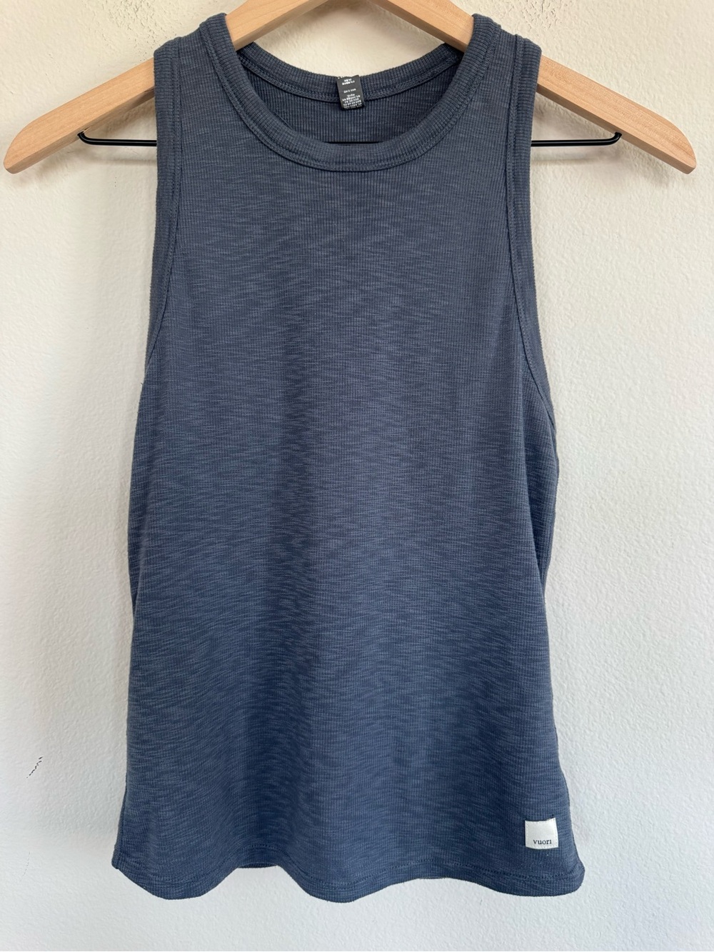 Vuori Sunrise High Neck Racerback Tank Grey/Blue Athletic Yoga Workout Top XS